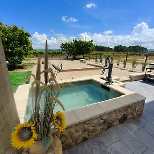Hébergement de vacances Les Caunes, Mazan